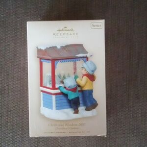 Hallmark Keepsake Ornament Club 2007 Christmas Window